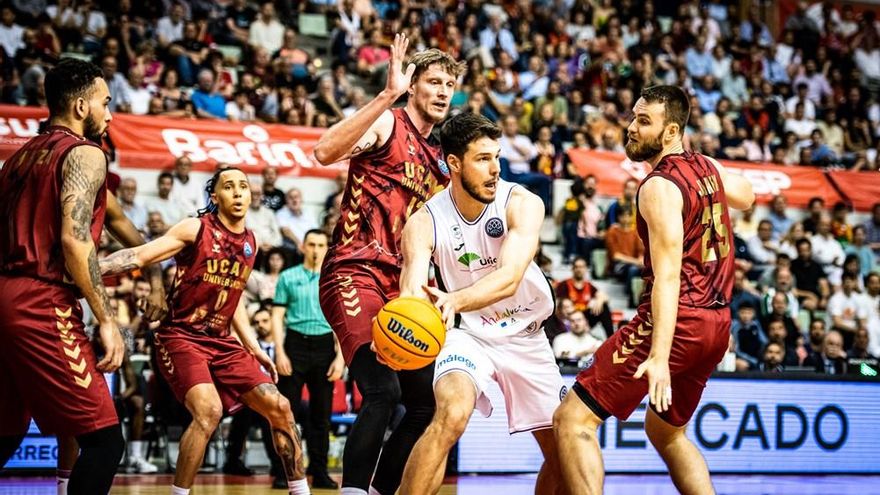 Las notas de los jugadores en el UCAM Murcia - Unicaja CB