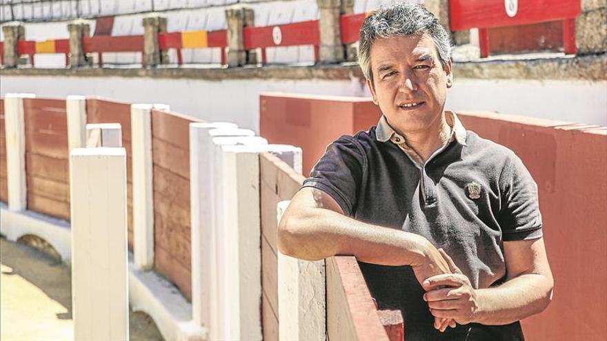 Juan Bazaga, amante de la tauromaquia: «La fiesta de los toros siempre ha sido del pueblo, de los aficionados»