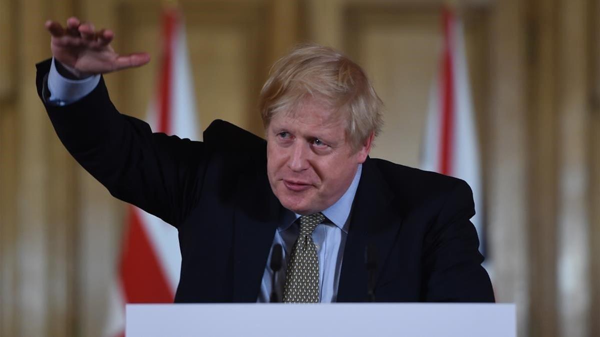 El primer ministro británico, Boris Johnson, en una rueda de prensa en Downing Street.
