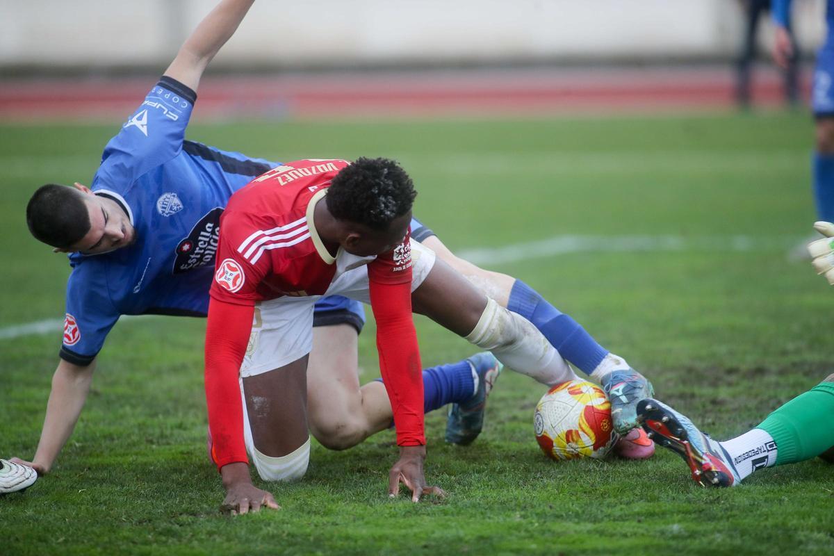 Fotogalería | Las imágenes del Ourense-Cacereño Fotogalería | Las imágenes del Ourense-Cacereño