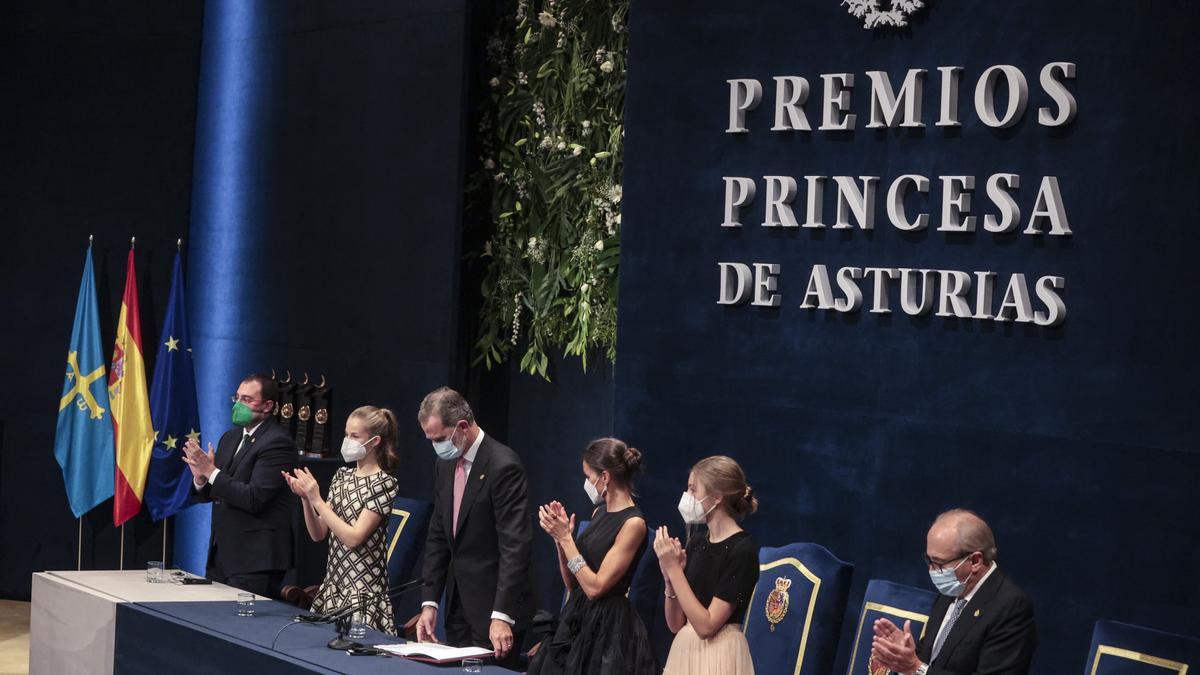 Galería: así ha sido la ceremonia de entrega de los Premios "Princesa de Asturias" en el Campoamor