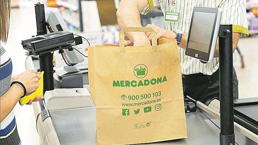 Mercadona ofrece alternativas frente a las bolsas de plástico