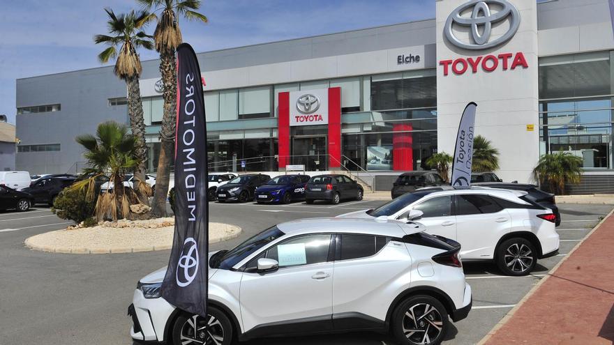 Toyota Medimotors Premium inaugura una zona de vehículos de ocasión en Elche