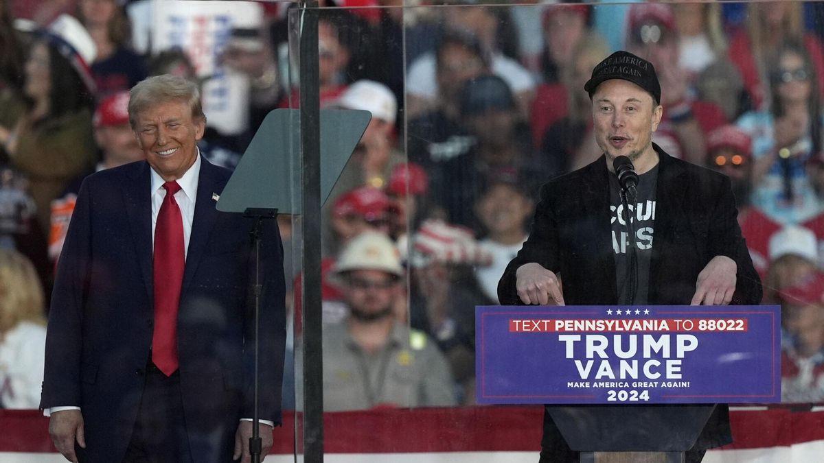 El presidente electo de EEUU, Donald Trump, y el magnate y asesor, Elon Musk.