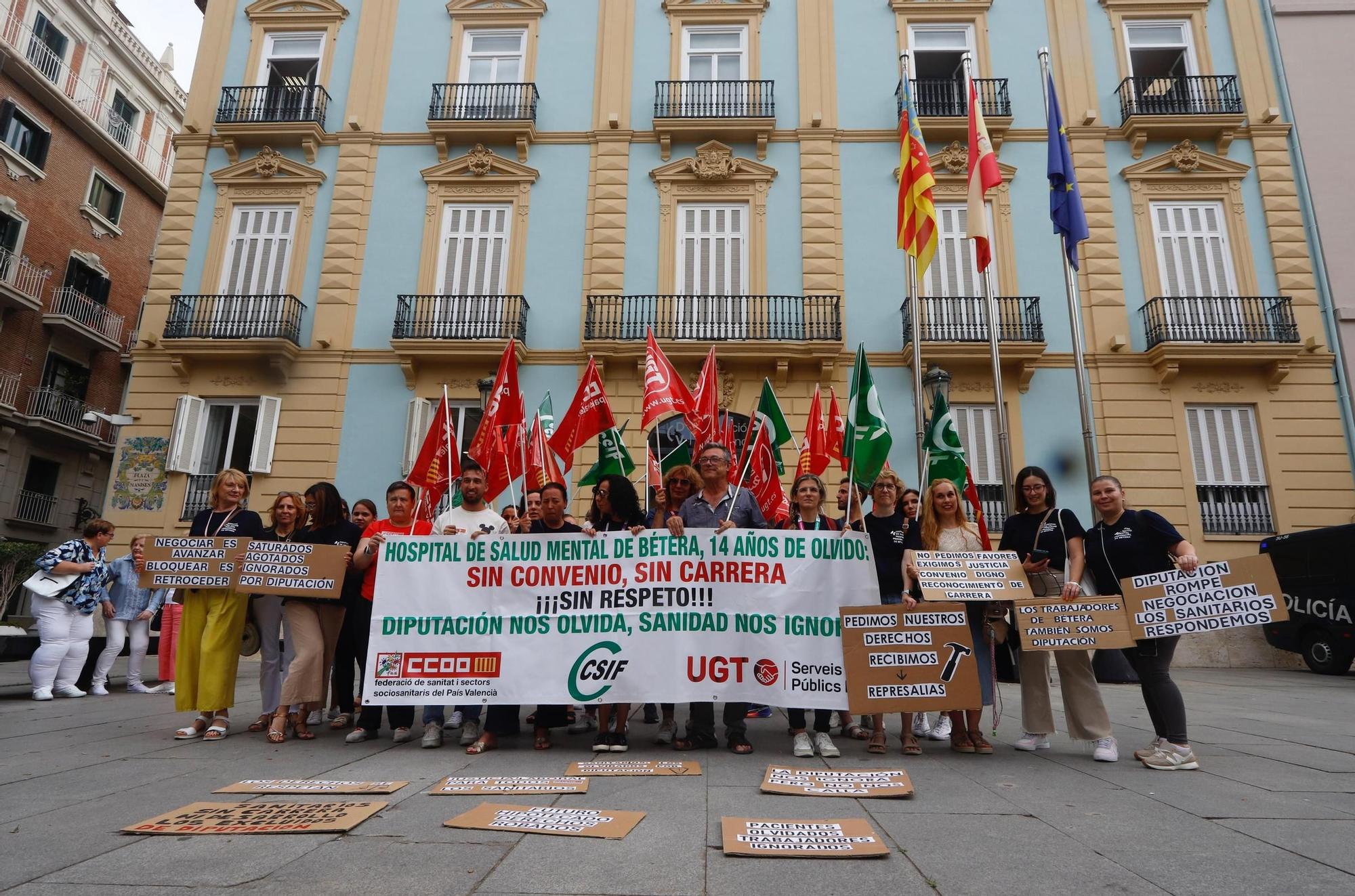 Los sindicatos del Hospital de Salud Mental de Bétera reclaman un convenio y carrera