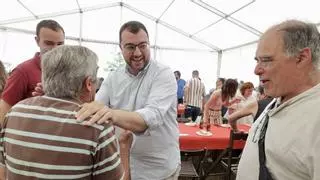Barbón reivindica en La Camperona al PSOE como motor de la "Asturias que crece" frente a la "falta de criterio" de la derecha