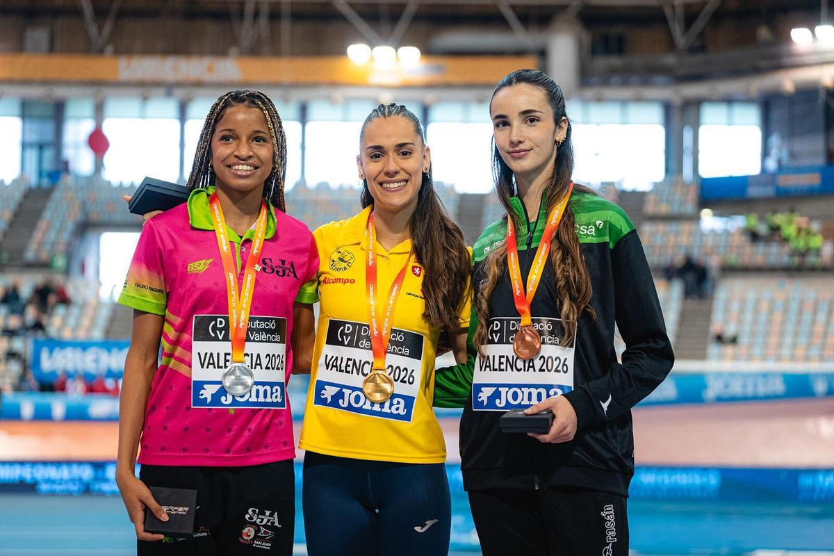 María González, campeona de España en triple salto.