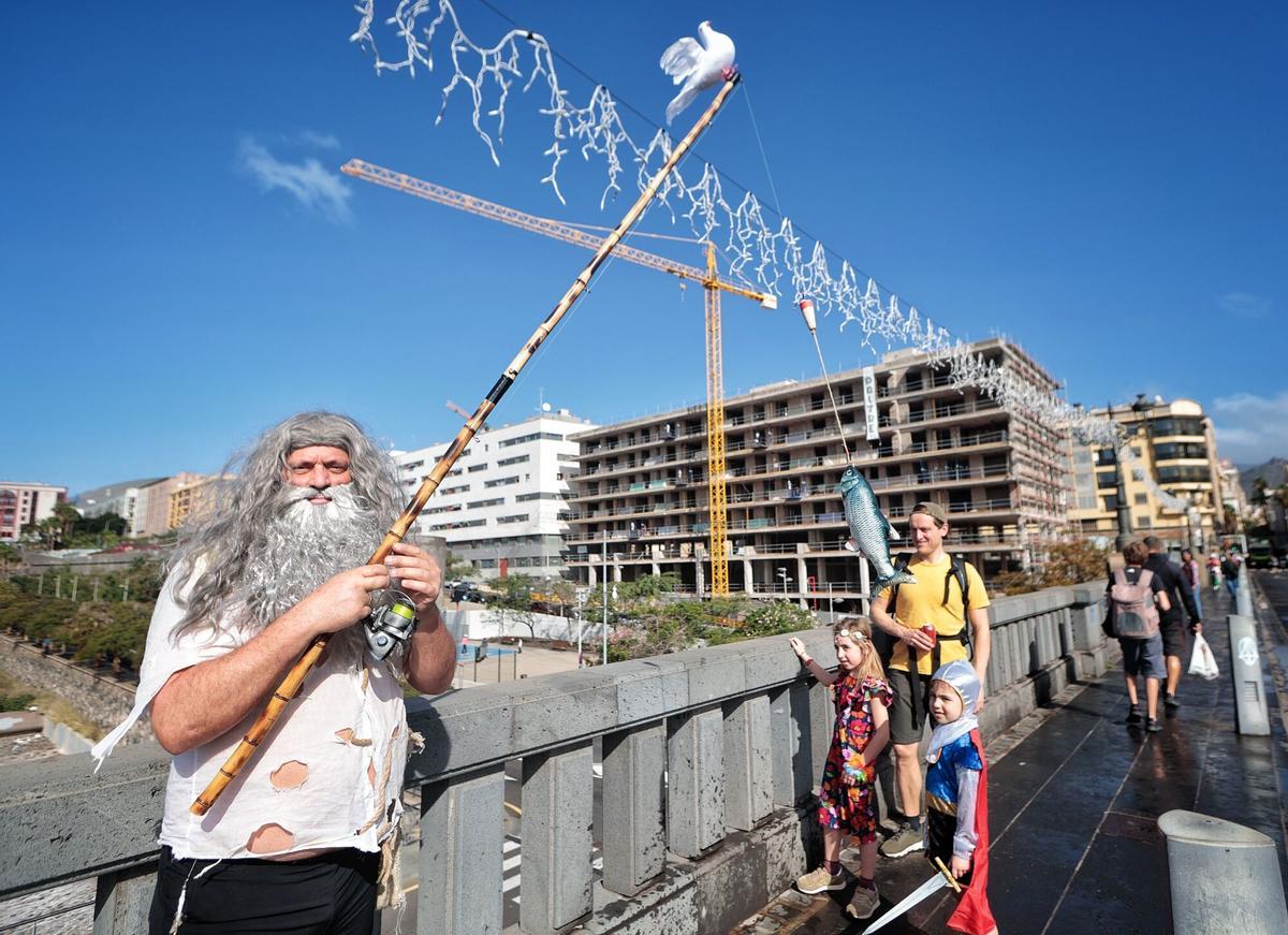 Carnaval de día. Los Fregolinos y Ni fú Ni fa