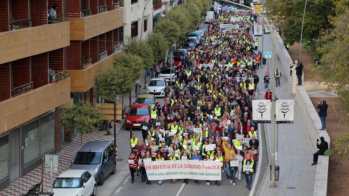 Manifestación por las calles de Montilla