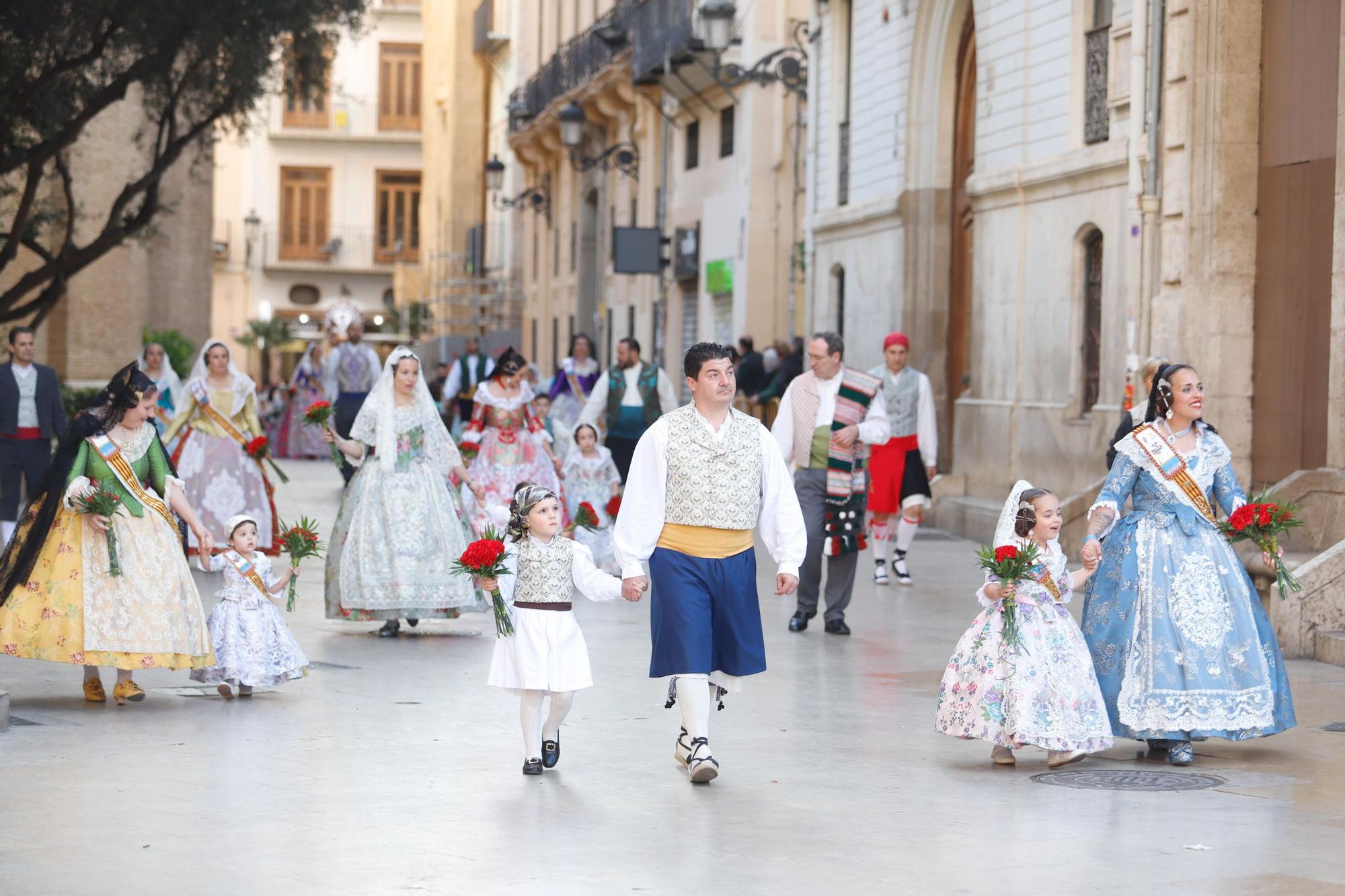 Búscate en el primer día de la Ofrenda en la calle San Vicente entre las 17:00 y las 18:00