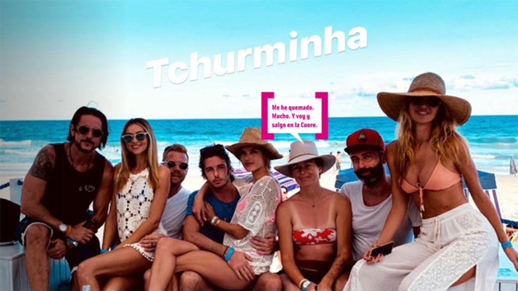 Alessandra Ambrosio con amigos en Brasil