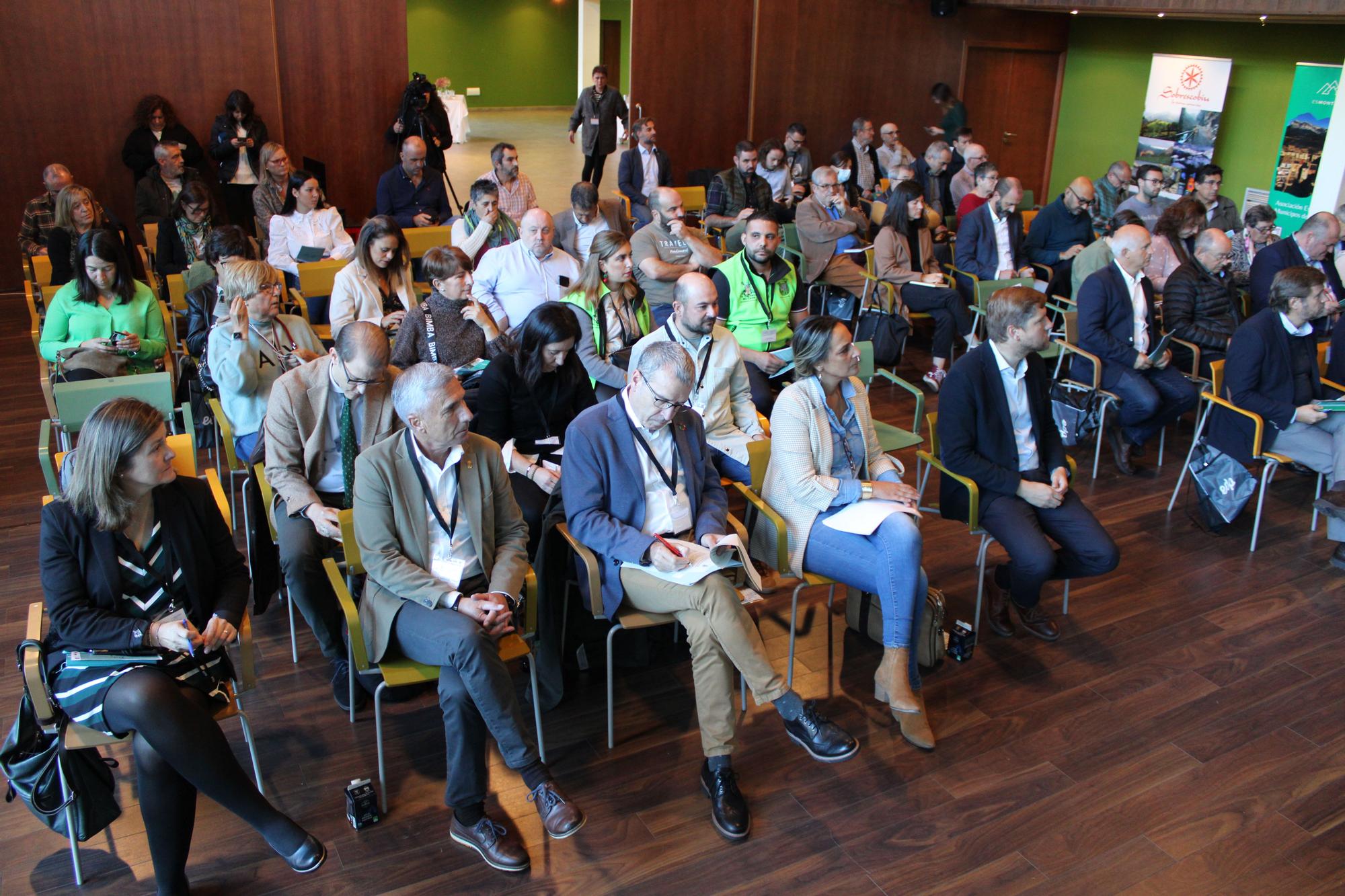 Jornada sobre "Modelos de gestión de energía, ganadería y biomasa en los pueblos de montaña"