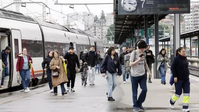 Los trenes vuelven a la estación de Guixar: Vigo recupera su segunda estación de tren