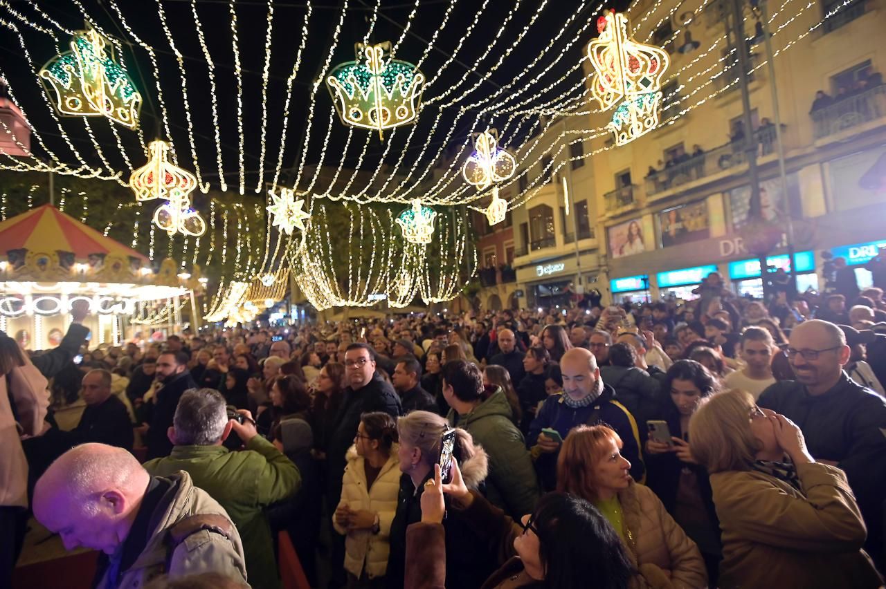Elche se ilumina por Navidad