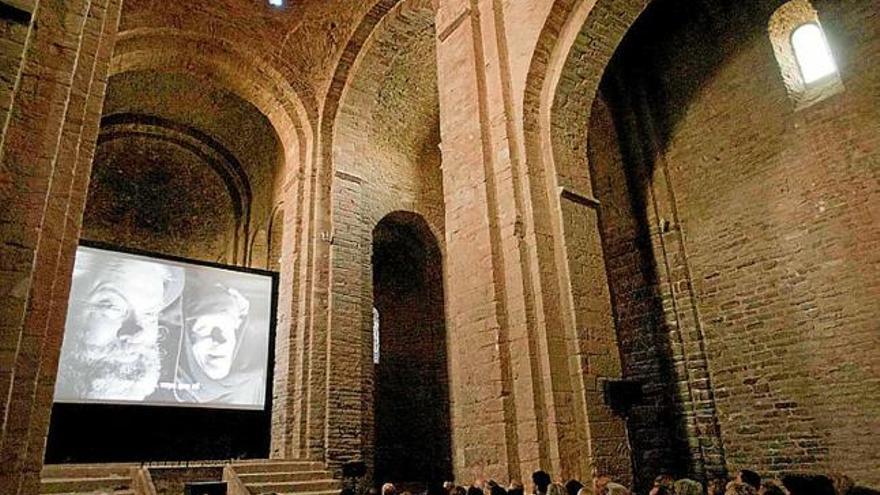 Cardona: Orson Welles va triar la col·legiata per a les escenes més famoses de &quot;Campanades a mitjanit&quot;