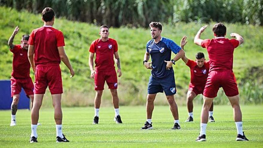 Primera sesión  de Munúa y Félix Martínez con Nacional