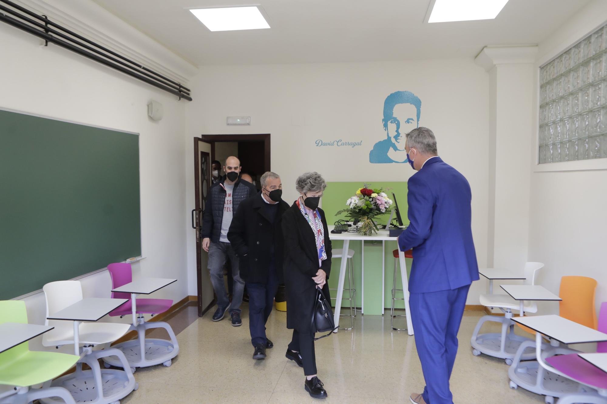 EN IMÁGENES: Así fue el emotivo homenaje en la Facultad de Educación a David Carragal