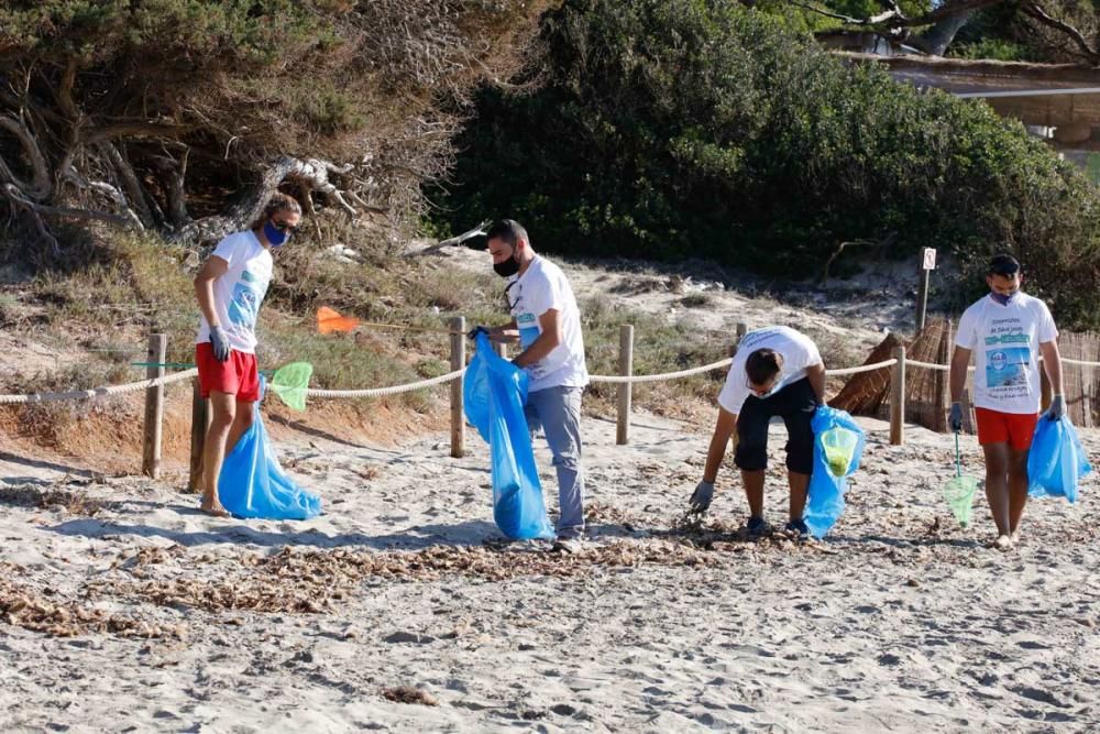 Limpieza de ses Salines