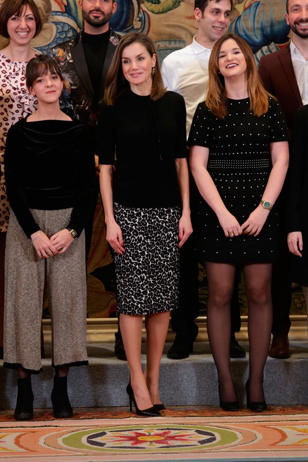 Letizia Ortiz recupera su falda de leopardo de Roberto Verino - Woman Letizia Ortiz recupera su falda de leopardo de Roberto Verino - Woman