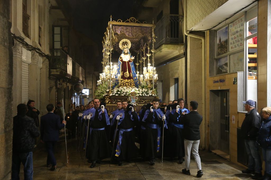 Una procesión de los Dolores pasada por agua
