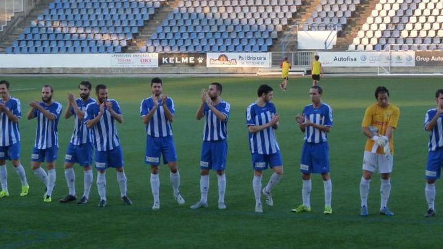 El Figueres tomba el campió amb un triplet de Javi Revert