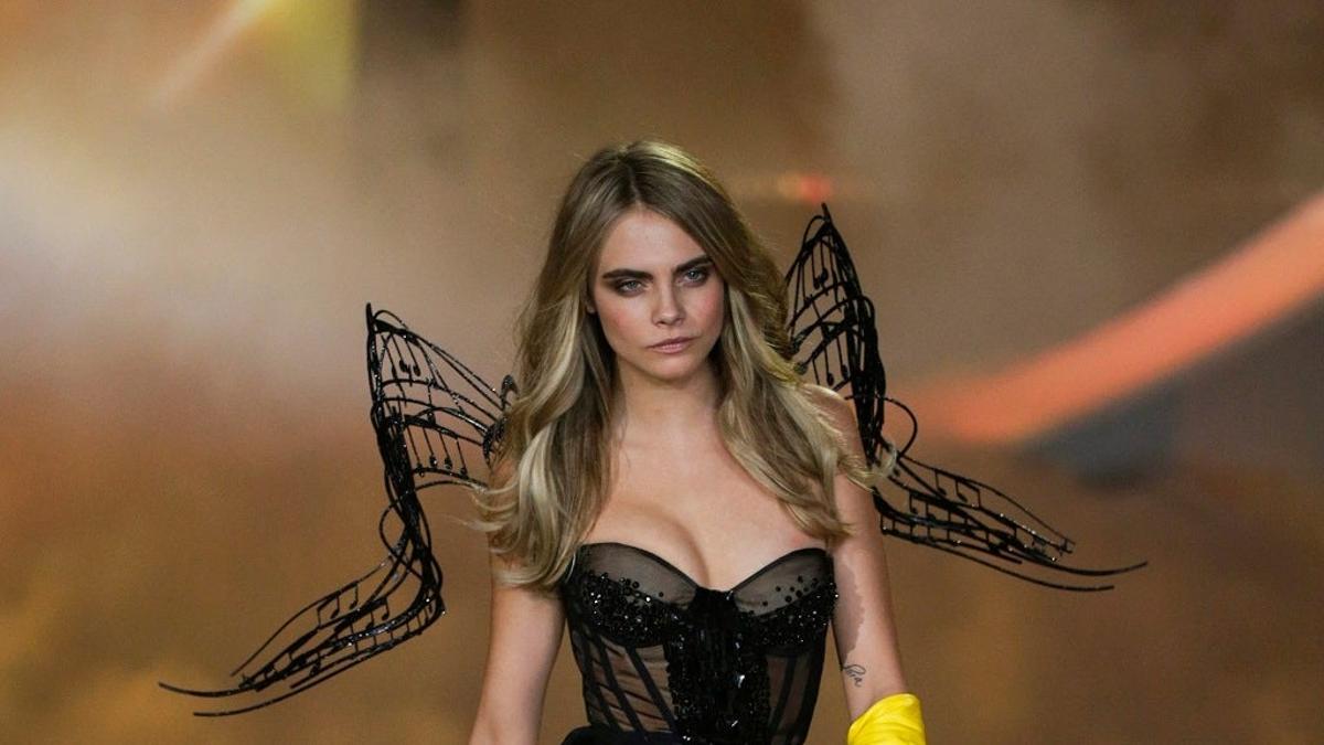 ¿Por qué Cara Delevingne no necesita casting para desfilar en el Victoria's Secret Fashion Show?