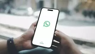 Nunca agregues al WhatsApp a este número de teléfono: alerta por estos "verdaderos profesionales del engaño"