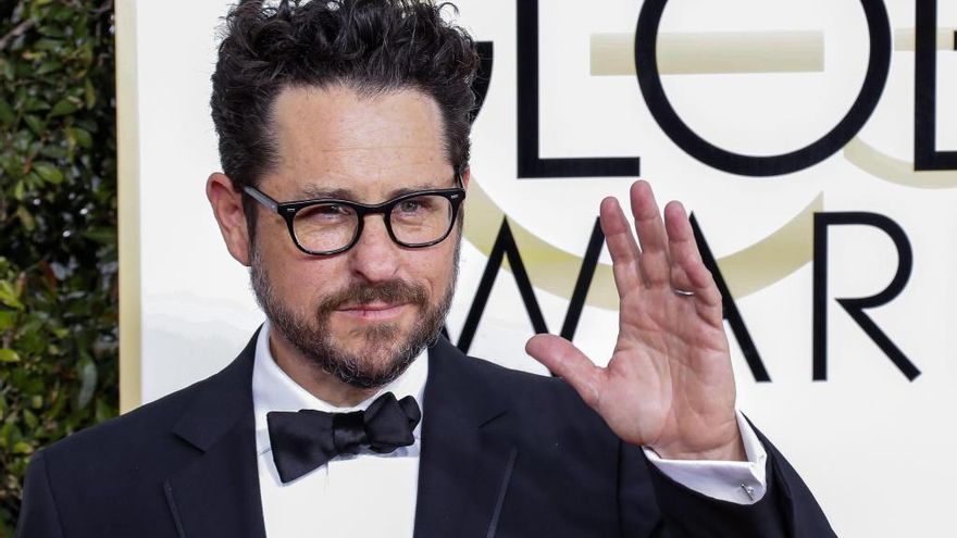 J.J. Abrams llegando el pasado enero a la ceremonia de los 74 Premios Globo de Oro