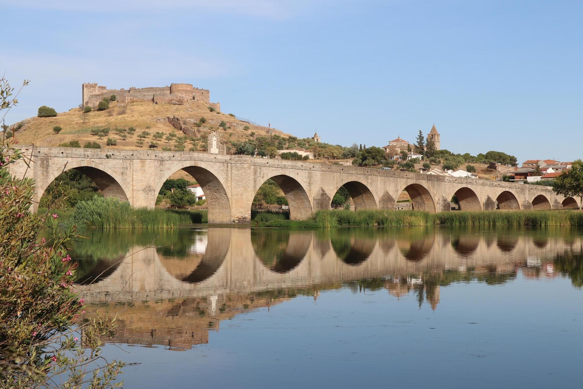 Descubre las Rutas Mágicas del jamón ibérico y el cordero segureño