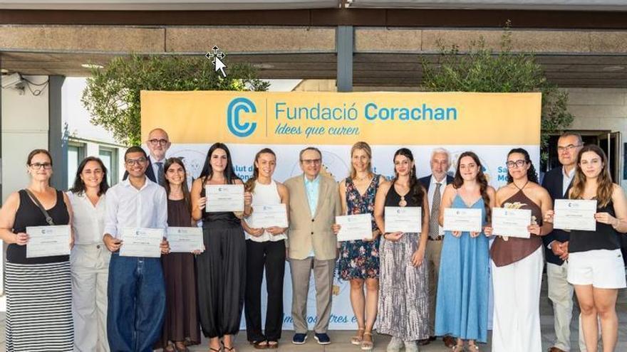 Fundación Corachan amplía su programa de becas y reconoce a 10 estudiantes de Enfermería