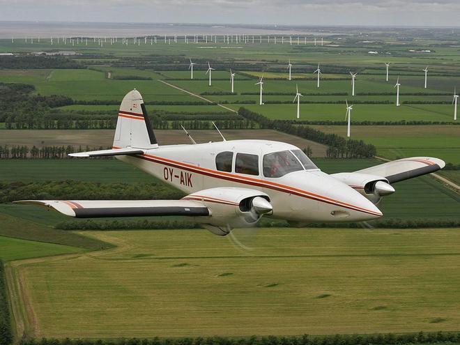 Mueren dos personas al estrellarse una avioneta en Florida