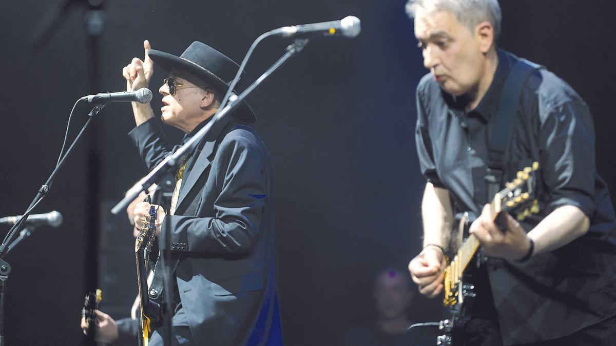 Julián Hernández y Miguel Costas en el concierto de despedida en Madrid