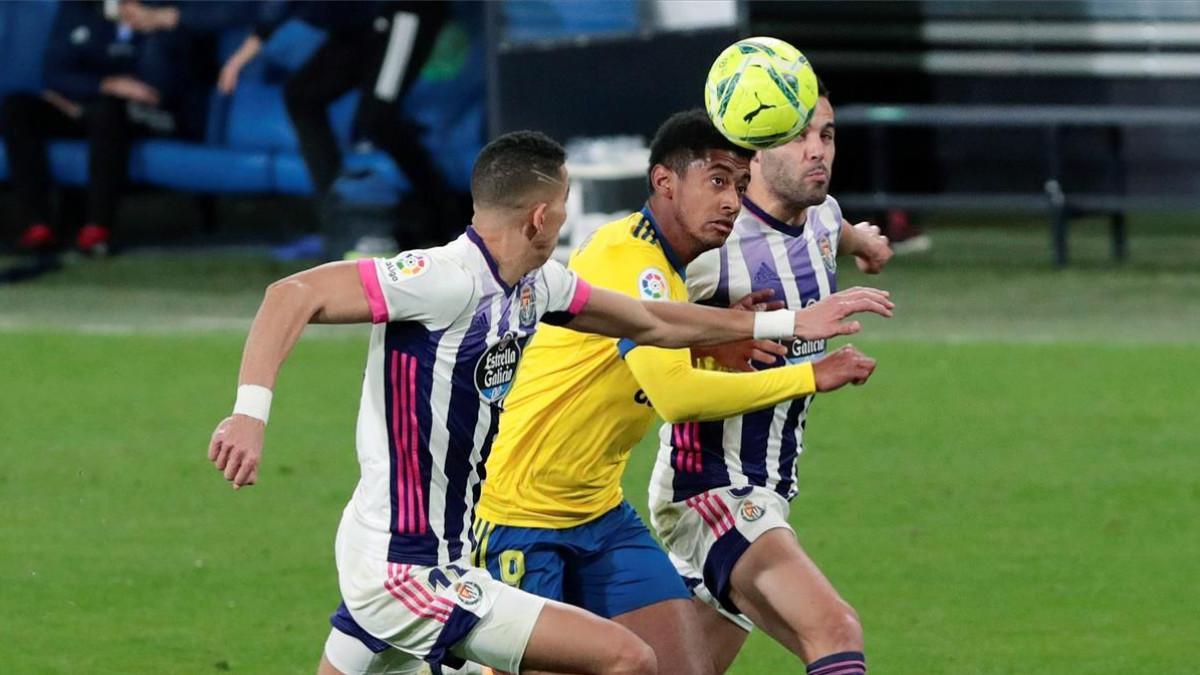 Imagen del encuentro de la primera vuelta entre Cádiz y Valladolid