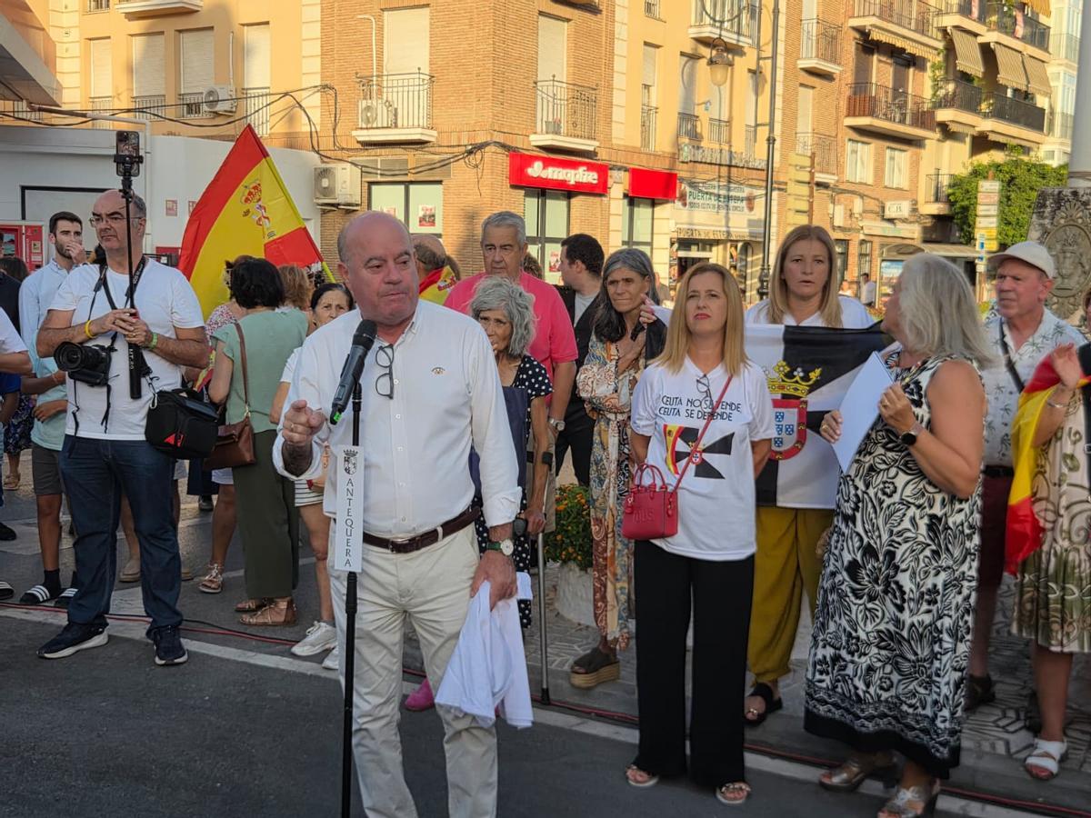 Apoyo masivo en Antequera a Ceuta y sus ciudadanos