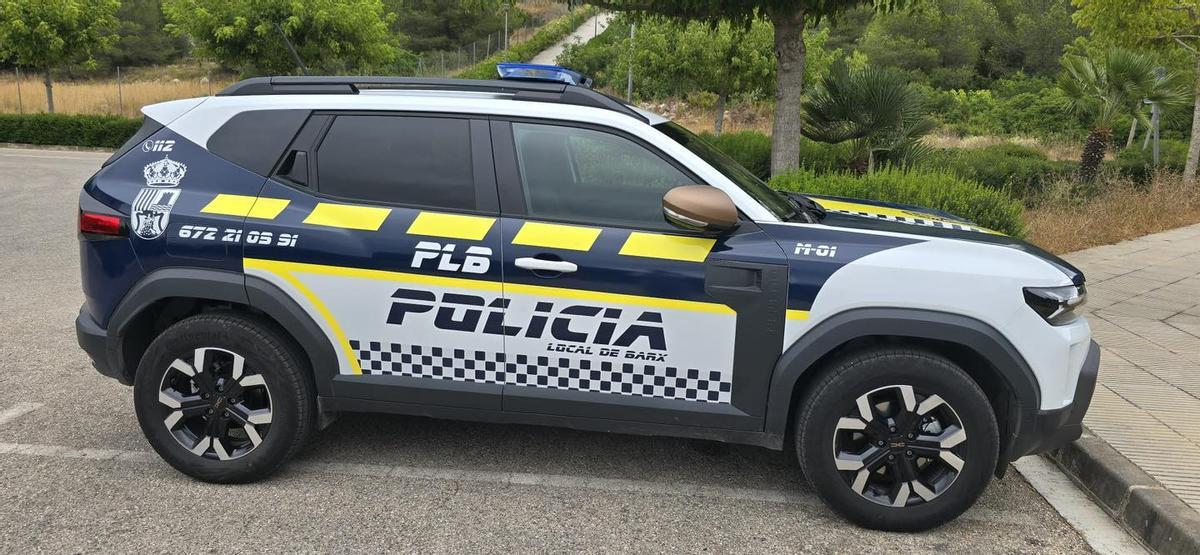 Vehículo de la Policía Local de Barx