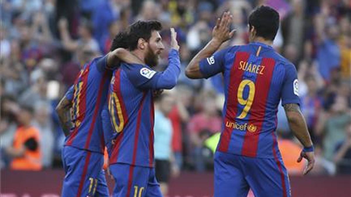 Messi, junto a Neymar y Luis Suárez