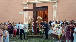 La polémica del Garbí sobrevuela el día grande de las fiestas de Estivella