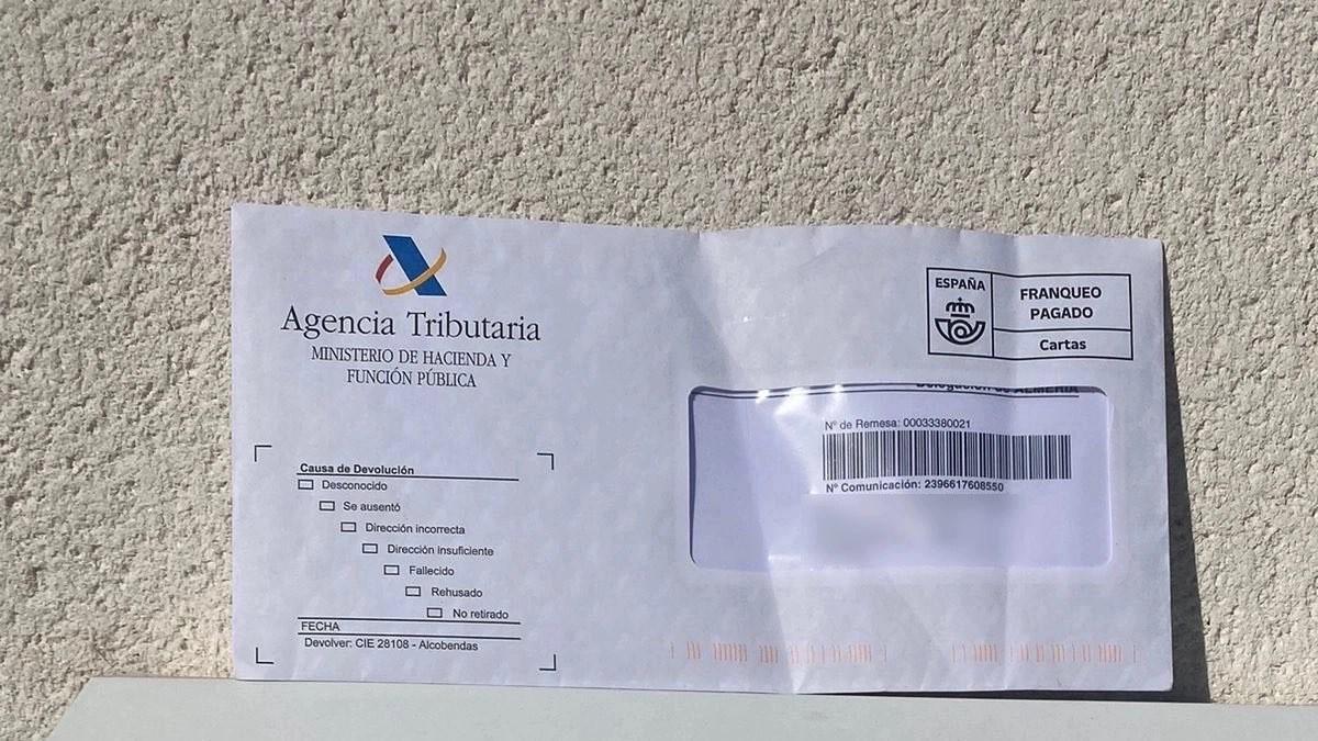 Las temidas cartas de Hacienda avisando de un retraso en la declaración podría dar lugar a varias penalizaciones