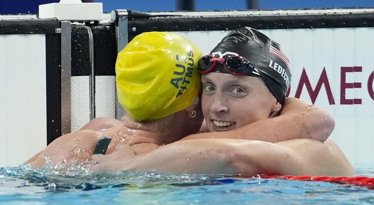 Ledecky s’humanitza davant la tirania de Titmus