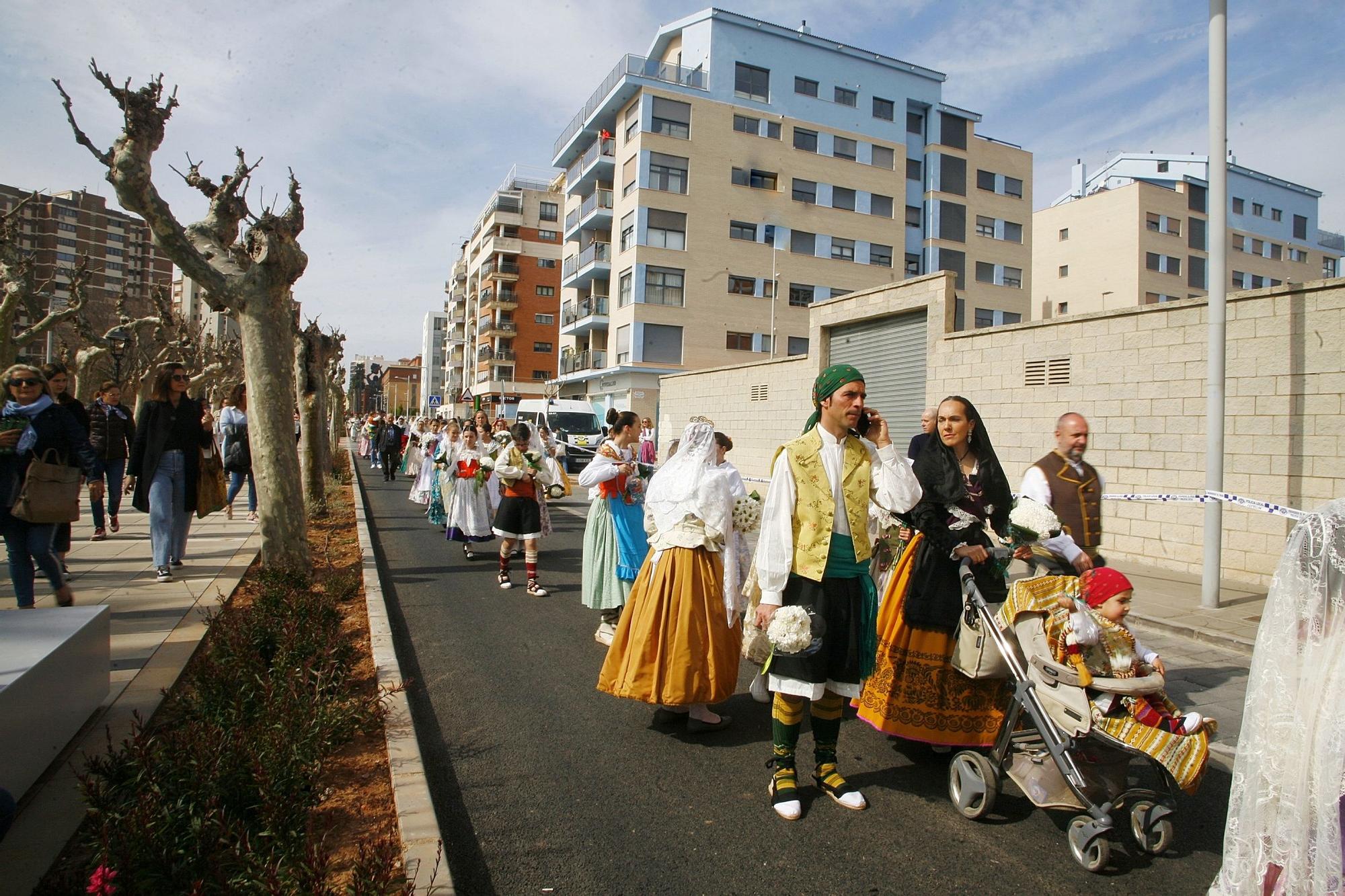 Galería de la Ofrena: El homenaje de las fiestas a la Mare de Déu de Lledó