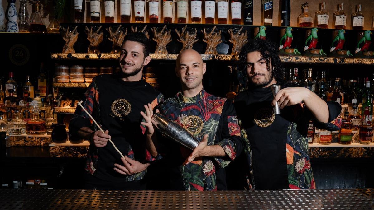 Alessandro Esposito y Giovanni Bergamo trasladan a Madrid el universo sensorial de 26 Cocktail Room con una selección de signature cocktails en Pictura.