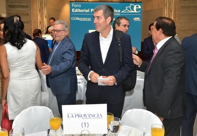 FORO LA PROVINCIA FERNANDO CLAVIJO