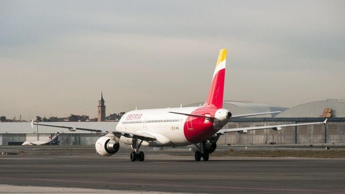 Imagen de un avión de Iberia