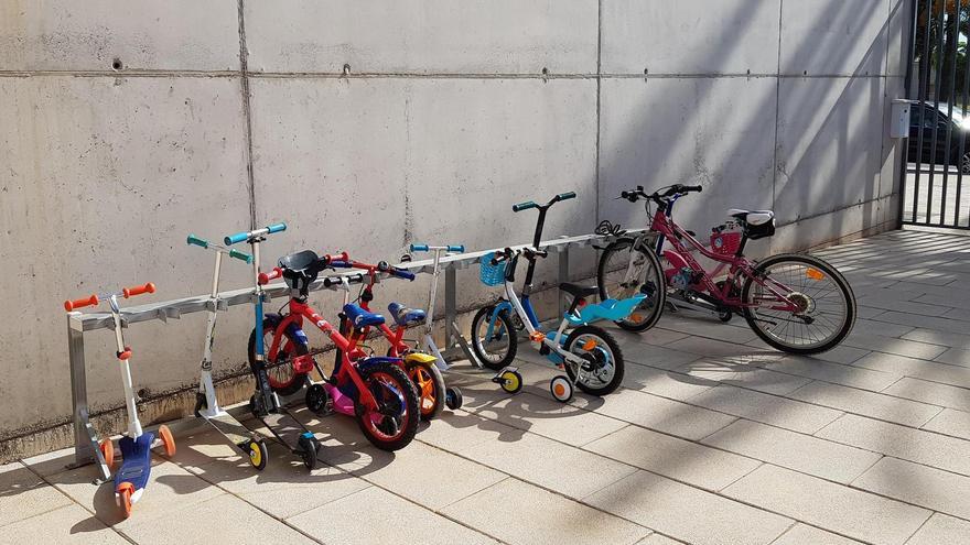 Atención padres: Roban patinetes eléctricos y bicicletas en colegios de Castellón