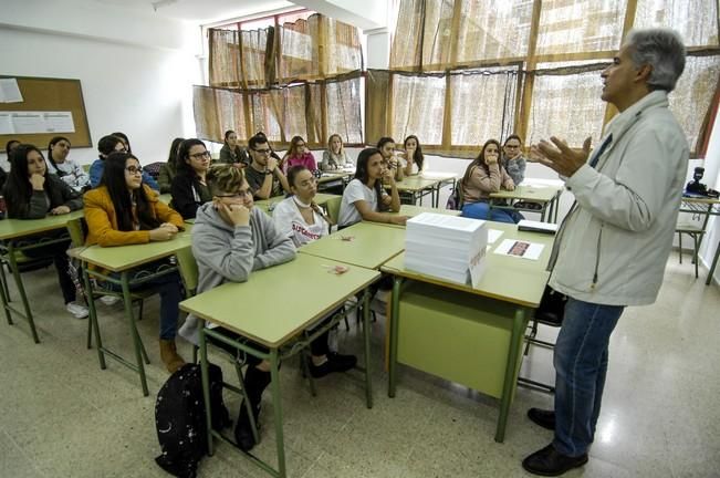 REPORTAJE PROBLEMA CON LA ASIGNATURA DE FILOSOFIA