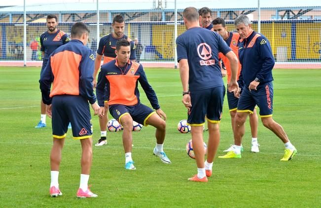 CAMPO EL HORNILLO PRIMER ENTRENAMIENTO UD LAS ...