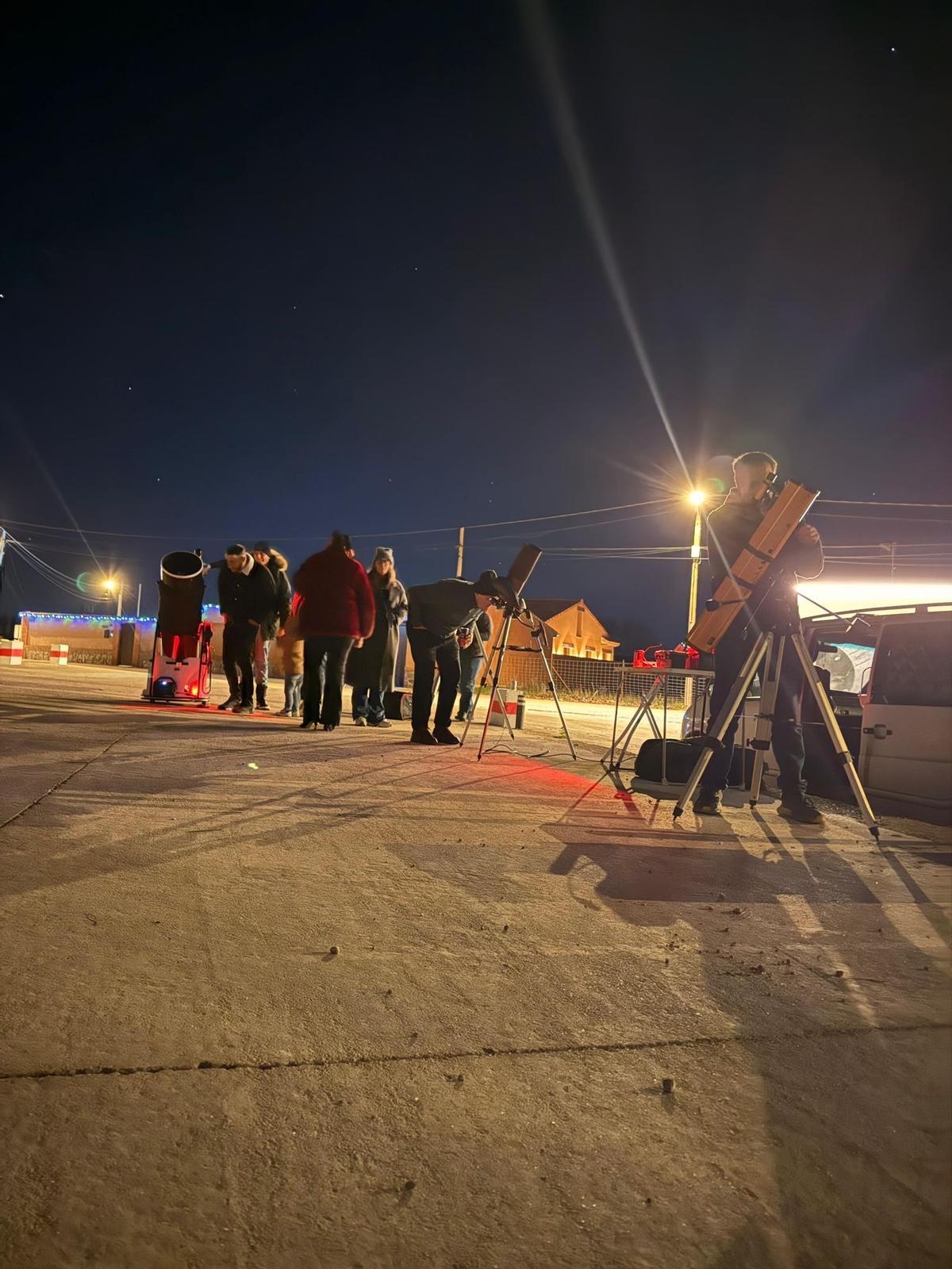 La observación astronómica en Arcos de la Polvorosa, en imágenes