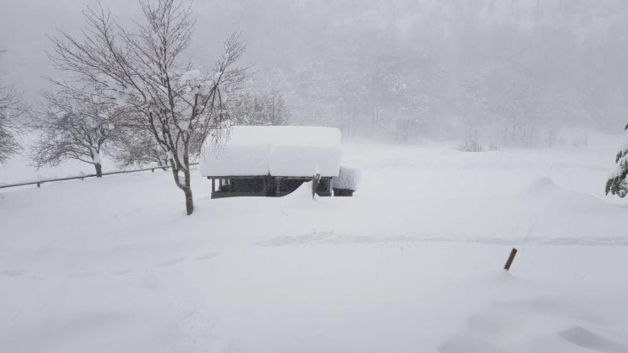 Las reservas de nieve en la cuenca del Ebro y del Garona no igualan a las de año pasado pese a las últimas precipitaciones