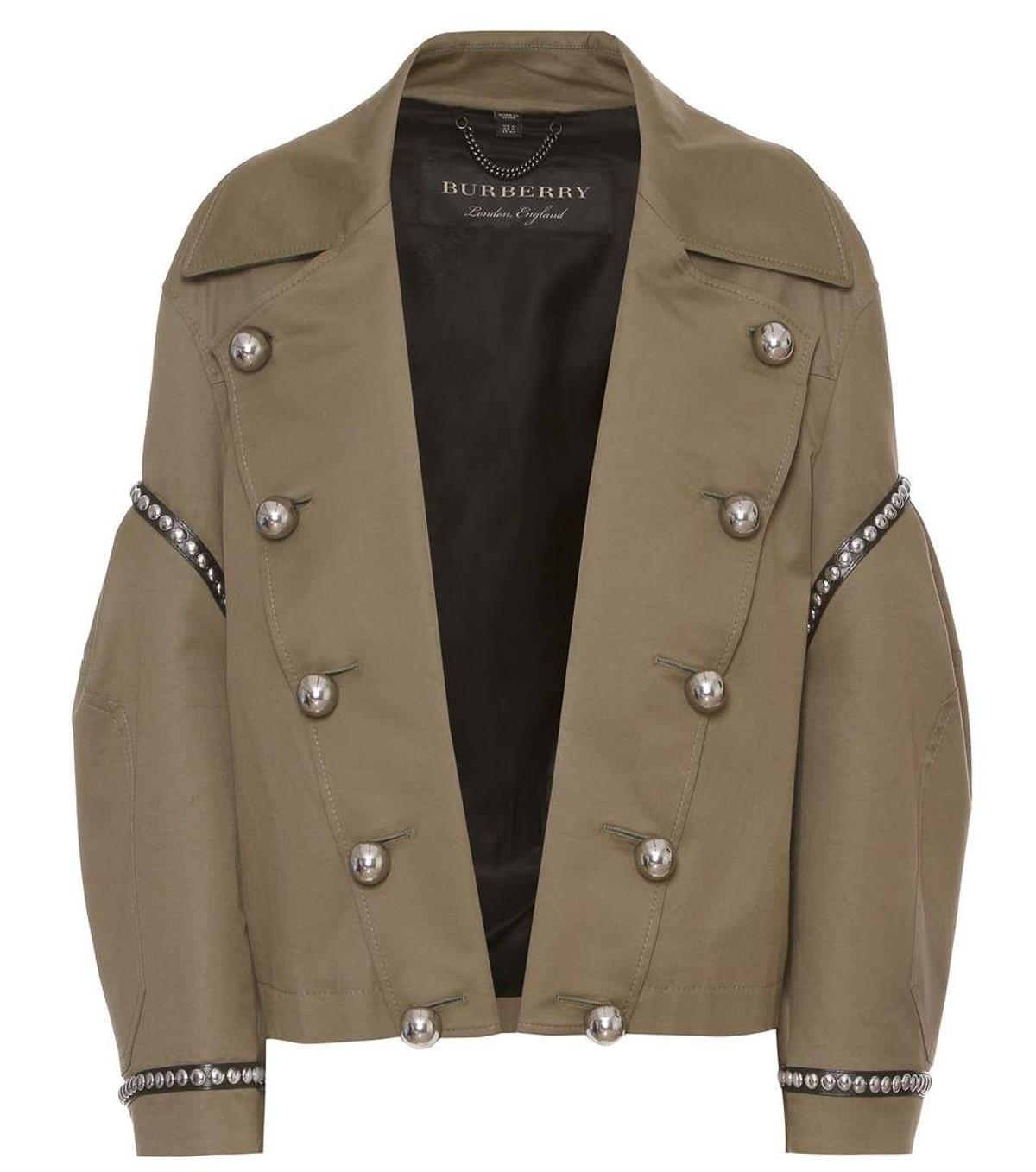 Tendencia casaca: diseño de Burberry