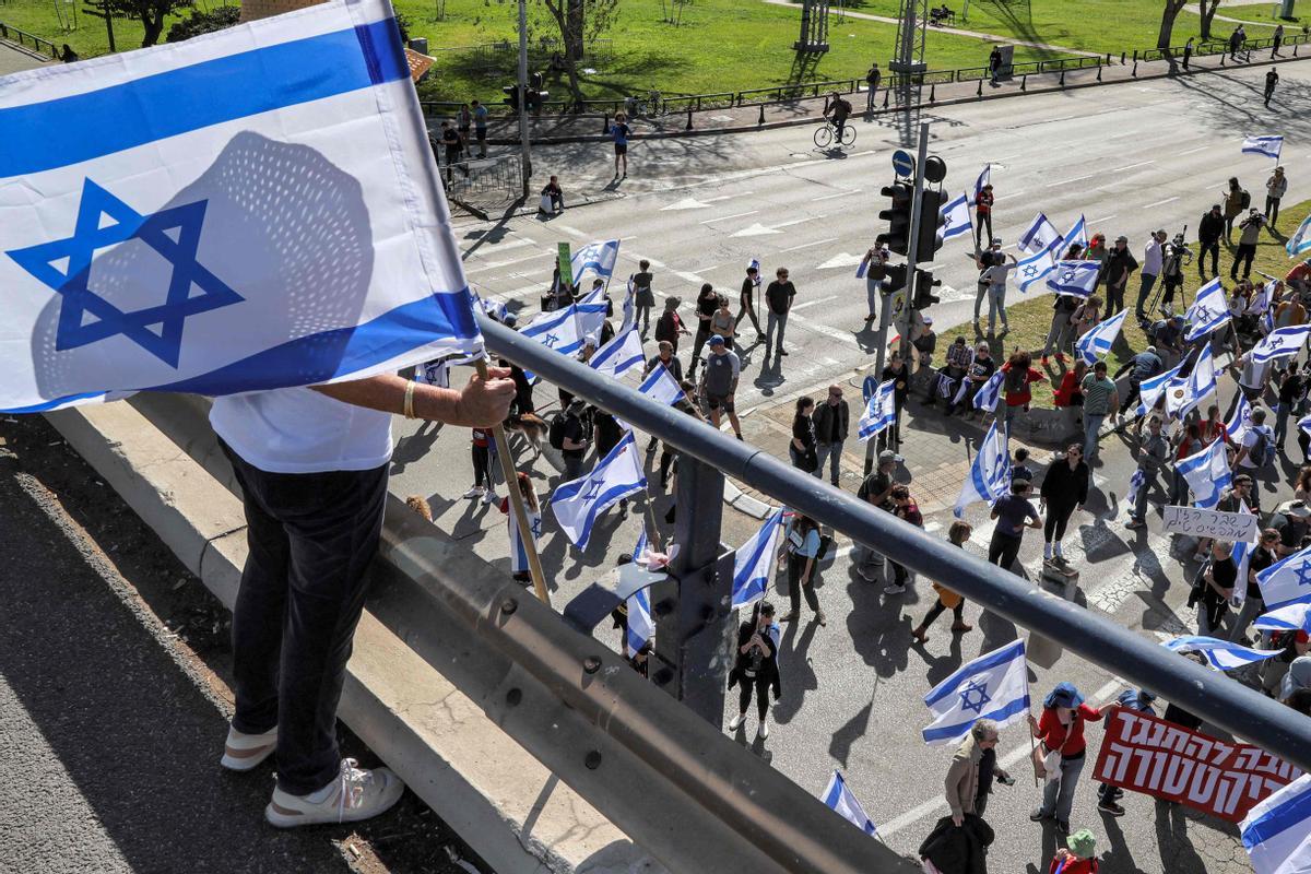 Protestas en Tel Aviv por la polémica reforma judicial del Gobierno de Netanyahu